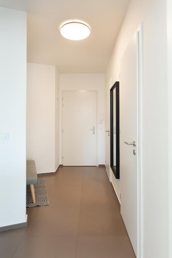 Quiet & Cozy Apartment Old Town - Free Underground Parking Košice Εξωτερικό φωτογραφία
